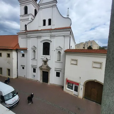 Apartmán Center - Moderna Rimske Namesti Ii
