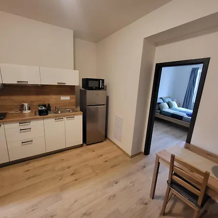Center - Moderna Rimske Namesti Ii Apartment *